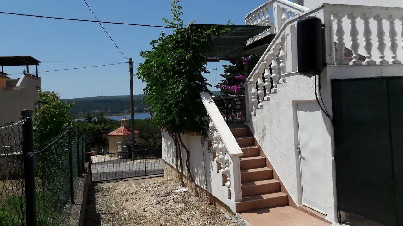 Apartment Ana Gornji Karin