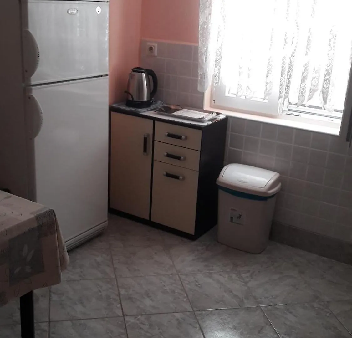 Apartment Ana Gornji Karin